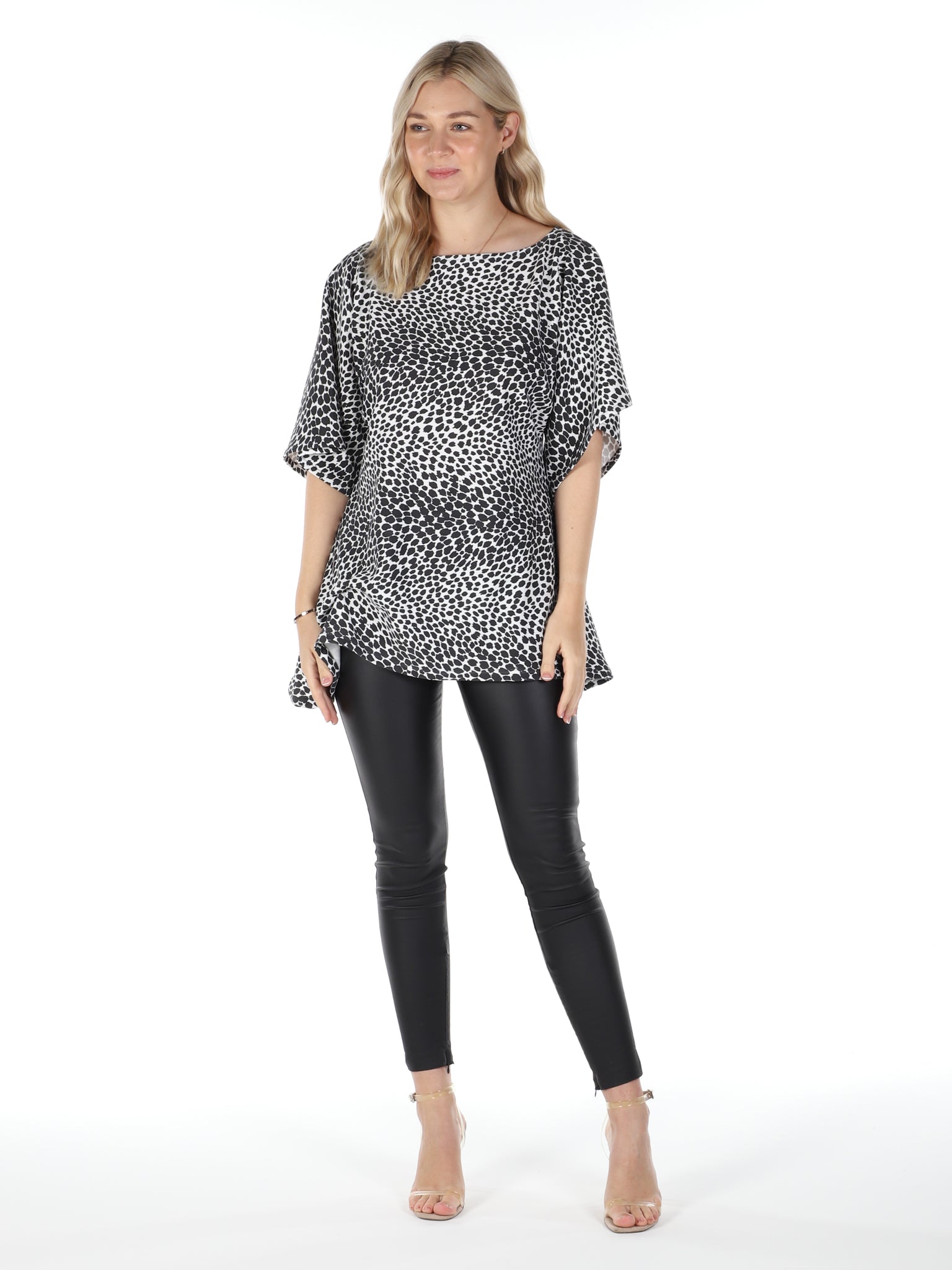 Black and White Leopard Print Atlas Top